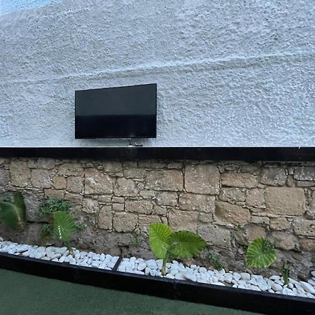 Premium Hostel Marina Paphos Eksteriør bilde