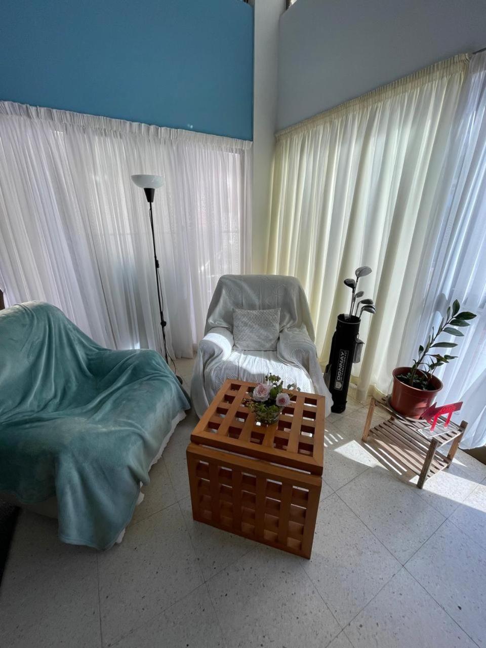 Premium Hostel Marina Paphos Eksteriør bilde