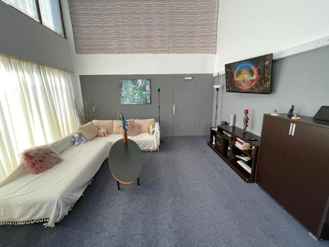 Premium Hostel Marina Paphos Eksteriør bilde